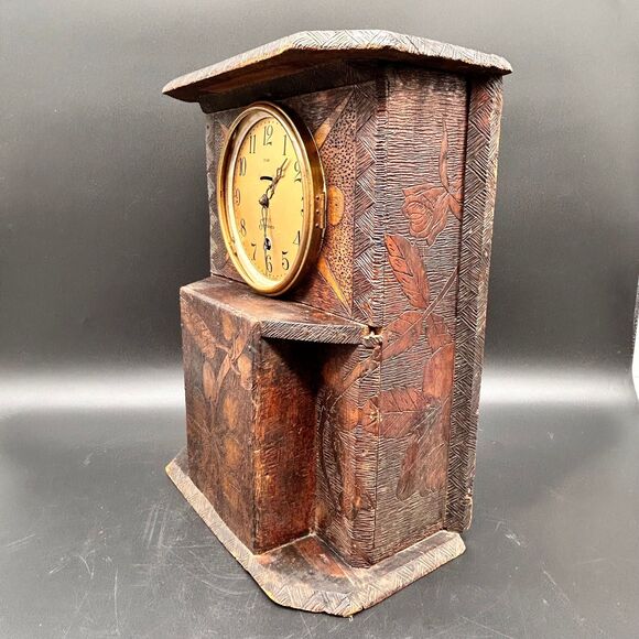 Antique clock Pyrography Wood Burned Carved Wood clock roses - Picture 9 of 10